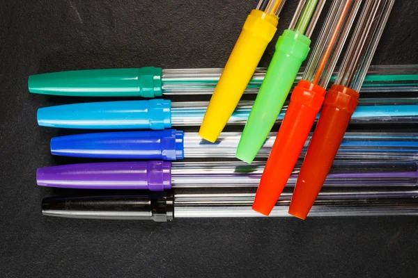Set di penne colorate per ufficio, costruttore e scuole — Foto Stock