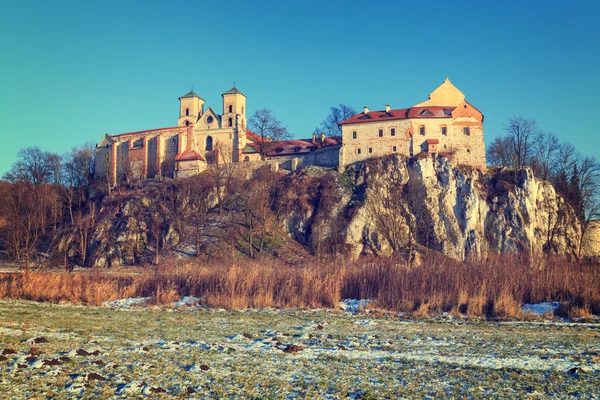 Benedictine Manastırı Krakov, Polonya yakınındaki Tyniec '. Vintage renk tonu — Stok fotoğraf