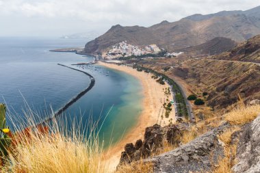 Ünlü Plaja Playa de las Teresitas, Tenerife, Kanarya Adaları, İspanya