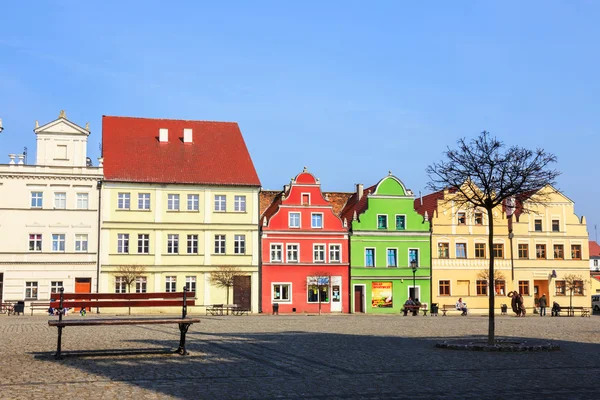 Bytom Odrzanski, POLONIA - 25 marzo 2015: Centro storico di Bytom Odrzanski, Polonia, 25 marzo 2015. Bytom Odrzanski è una città sulla Oder in Polonia occidentale, nella contea di Nowa Sol di Lubusz Vo — Foto Stock