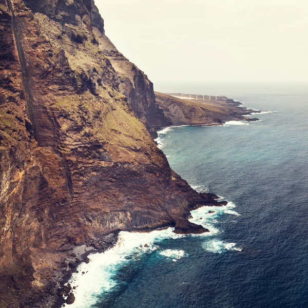 Costa di Tenerife vicino al Faro di Punto Teno, Isole Canarie — Foto Stock