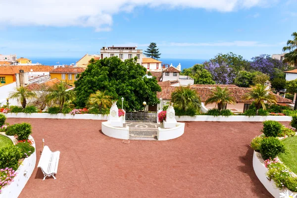 Botaniska trädgården i La Orotava stad, Tenerife, Kanarieöarna — Stockfoto