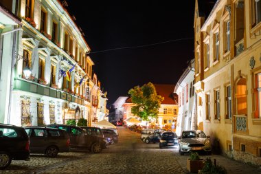 Sighisoara, Romanya - Temmuz 07: Gece görüş-in tarihi kent Sighisoara üzerinde 07 Temmuz 2015. Hangi şehirde Vlad Tepes, Drakula doğdu