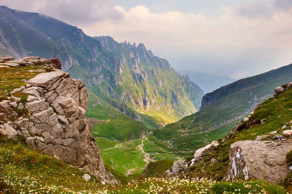 Bucegi bergen, Karpaten, Transsylvanië, Roemenië — Stockfoto