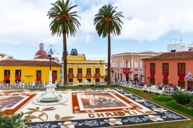 La Orotava, Tenerife, İspanya - 11 Haziran 2015: Corpus Christi kutlama bir Tenerife en derin köklü gelenekleri vardır.
