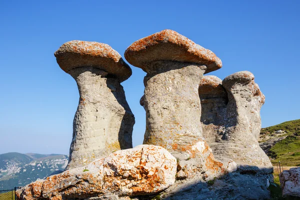 Babele - Geomorphologic rocky structures in Bucegi Mountains, Romania — Stock Photo, Image
