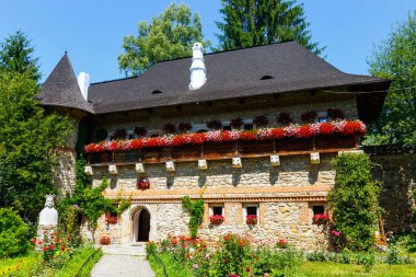 Moldovita Manastırı Vatra Moldovitei, Suceava County, Moldovya, Romanya komün içinde yer alan bir Romanya Ortodoks Manastırı olduğunu
