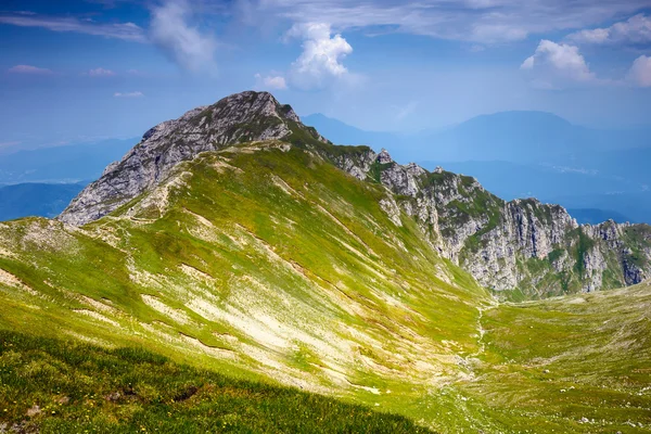 Montañas Bucegi, Cárpatos, Transilvania, Rumania — Foto de Stock