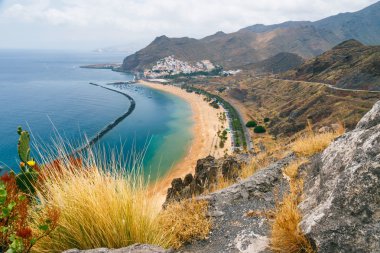 Ünlü plaj Playa de las Teresitas, Tenerife, Kanarya Adaları, Sp