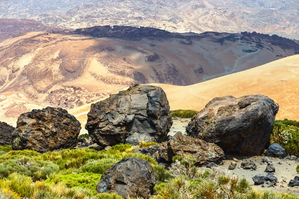 Bombas volcánicas en Montana Blanca, Parque Nacional del Teide, Tenerife, Islas Canarias, España — Foto de Stock