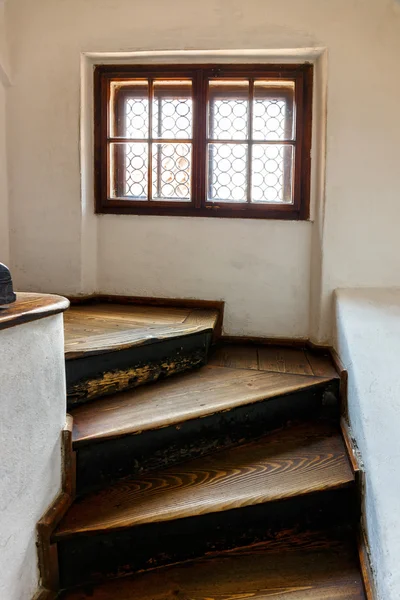 Interior del Castillo Medieval de Bran también conocido por el mito de Drácula. —  Fotos de Stock