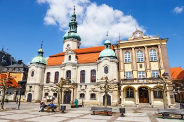 Pszczyna, Polonya - 21 Nisan 2015: Tarihi merkezi, Pszczyna Silezya bölgesinin, Polonya