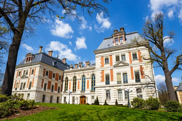 PSZCZYNA, POLAND - APRIL 21, 2015: Historical center of Pszczyna in Silesia Region, Poland — Stock Photo, Image