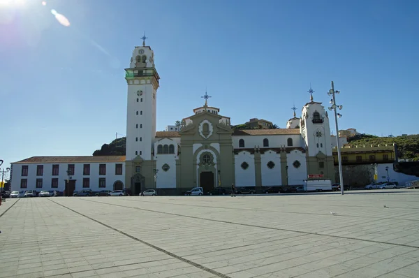 "basilica de candelaria "Kirche in candelaria, Teneriffa, Kanarische Inseln, Spanien. — Stockfoto