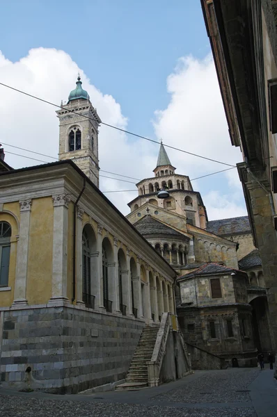 Vista da antiga cidade italiana Bergamo . — Fotografia de Stock