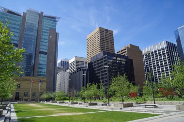 Calgary, Kanada - 26 Mayıs: Calgary, Alberta Kanada 26 Mayıs 2016 üzerinde alınan Downtown Modern görünüm.