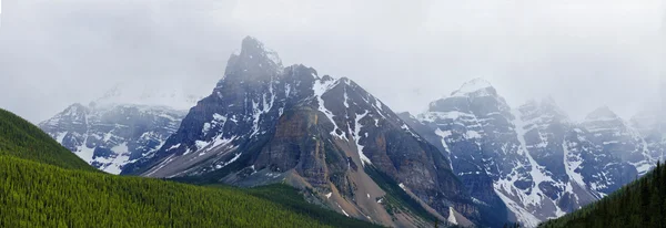 Icefield Parkway i Jasper Nationalpark, Alberta, Canada - Stock-foto