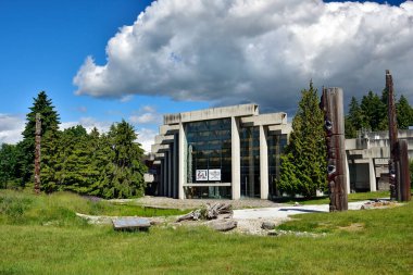 VANCOUVER, BC, CANADA, HAZİRAN 03, 2019: British Columbia UBC Üniversitesi Antropoloji Müzesi Vancouver, British Columbia, Kanada.