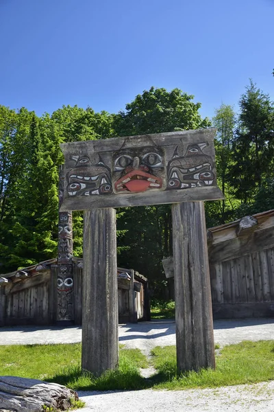 Tótem Las Primeras Naciones Casas Haida Museo Antropología Universidad Columbia —  Fotos de Stock