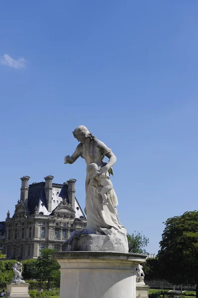 Staue w ogrodzie tuileries, Paryż, Francja — Zdjęcie stockowe