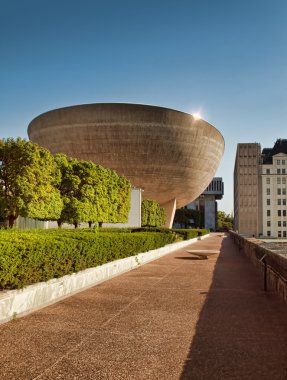geçit arkasında yumurta, bir performans sanatları arena Albany, New York