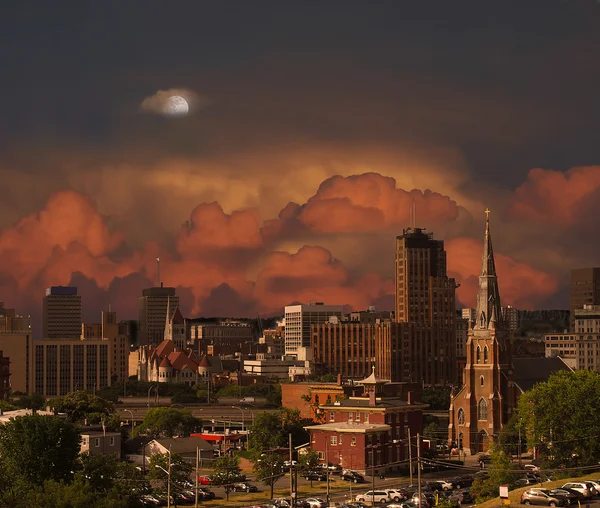 Stad voor storm — Stockfoto