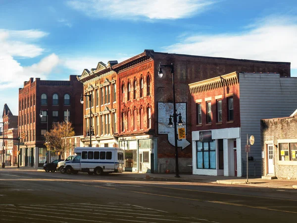 Syracuse New York Usa April 2021 North Salina Street Shadow Royaltyfria Stockfoton