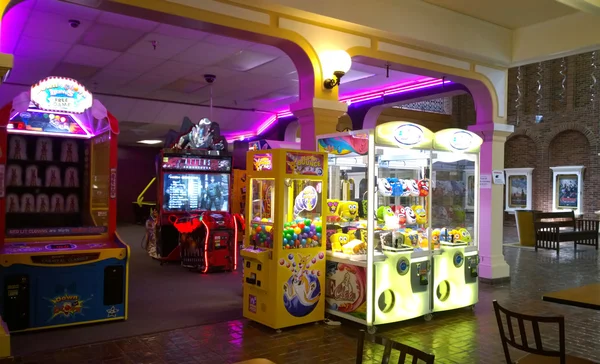 Arcade — Photo