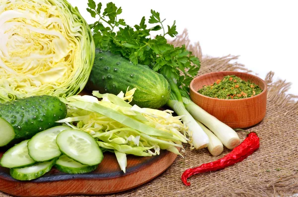 Green vegetables on cutting board — Stock Photo, Image