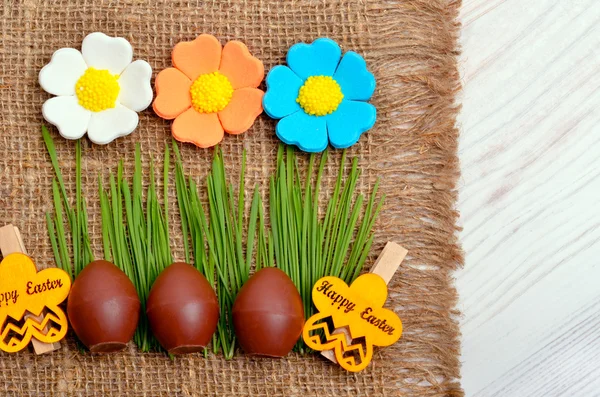 Easter decoration chocolate eggs. — Stock Photo, Image