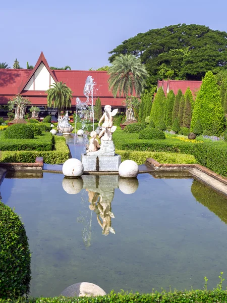 Fountains in Nong Nooch Garden. — Stock Photo, Image