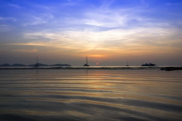Ilha de Koh Mook Sundown. — Fotografia de Stock