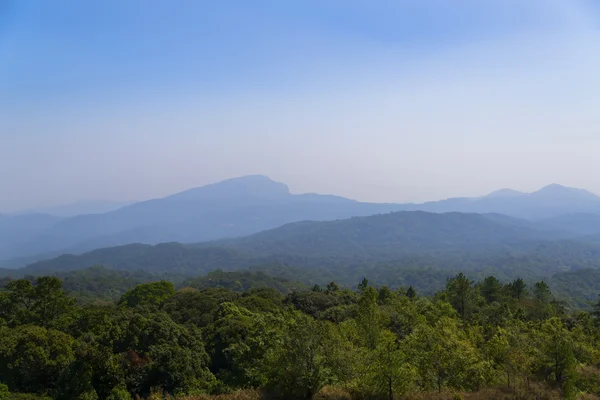 Widok z Doi Inthanon. — Zdjęcie stockowe