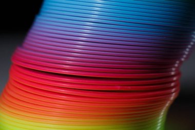 Plastik renkli gökkuşağı dokusu. Oyuncak gökkuşağı.