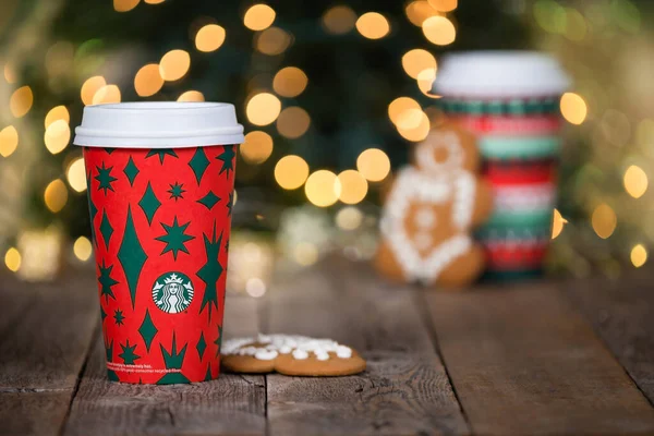 Dallas Teksas Kasım 2020 Starbucks Popüler Bayram Içeceği Yeni Tasarlanan — Stok fotoğraf