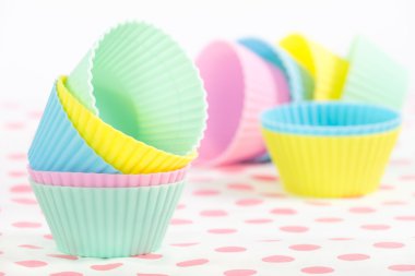 cupcake bardak pastel renkler kabartma