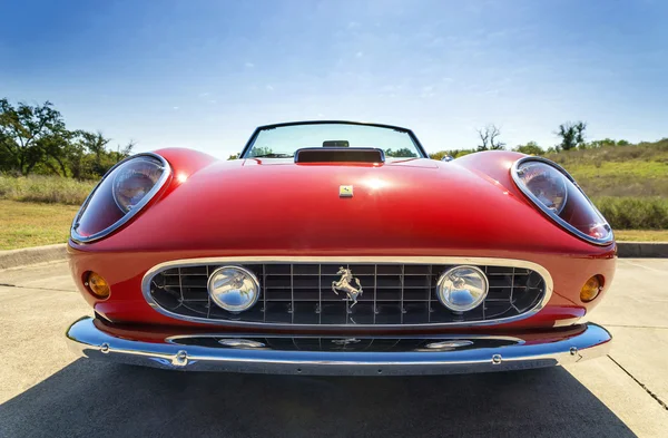 赤 1962年フェラーリ 250 Gt カリフォルニア スパイダー — ストック写真