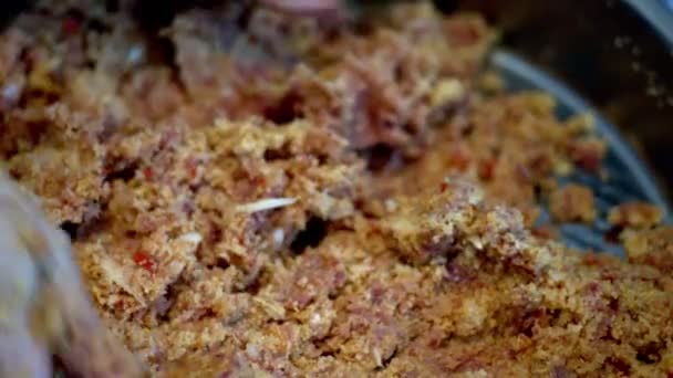 制作土耳其传统生肉丸子 — 图库视频影像