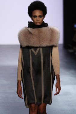 Francesca Liberatore göster