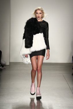 iijin sonbahar 2016 New York Moda Haftası sırasında