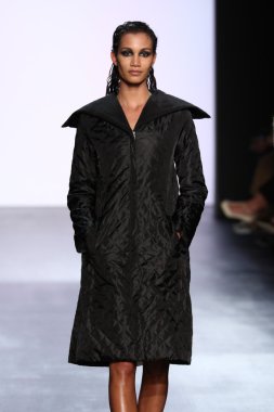 Francesca Liberatore göster