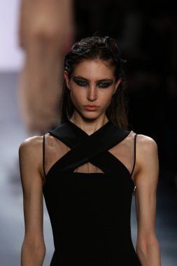 Francesca Liberatore göster