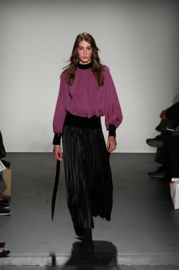 Lie Sangbong Sonbahar/Kış 2016 Koleksiyon Gösterisi