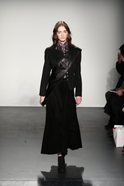 Lie Sangbong Sonbahar/Kış 2016 Koleksiyon Gösterisi