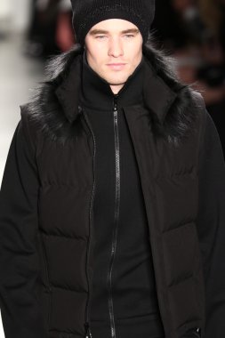 Zang Toi sonbahar 2016 defile