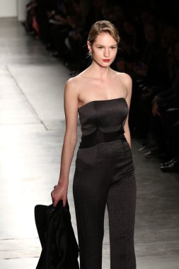 Zang Toi sonbahar 2016 defile