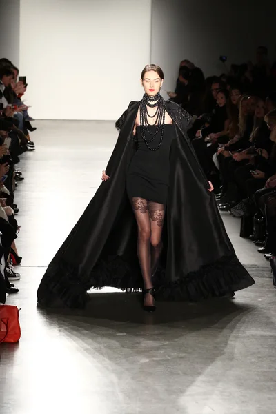 Zang Toi Fall 2016 Fashion show — Stock Photo, Image