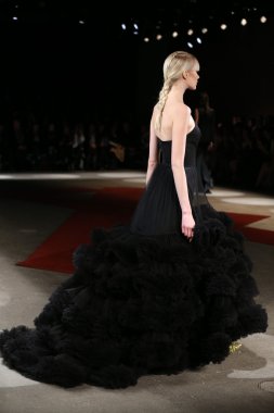 Christian Siriano Fall 2016