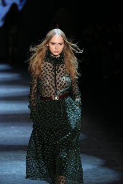 Monique Lhuillier Fall 2016