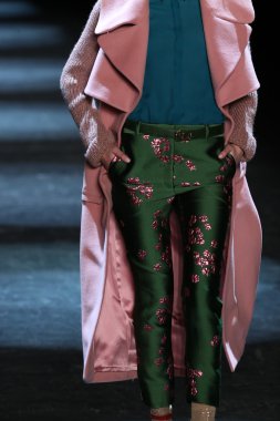 Monique Lhuillier Fall 2016